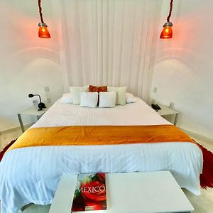 Master Suite Accept Pets
